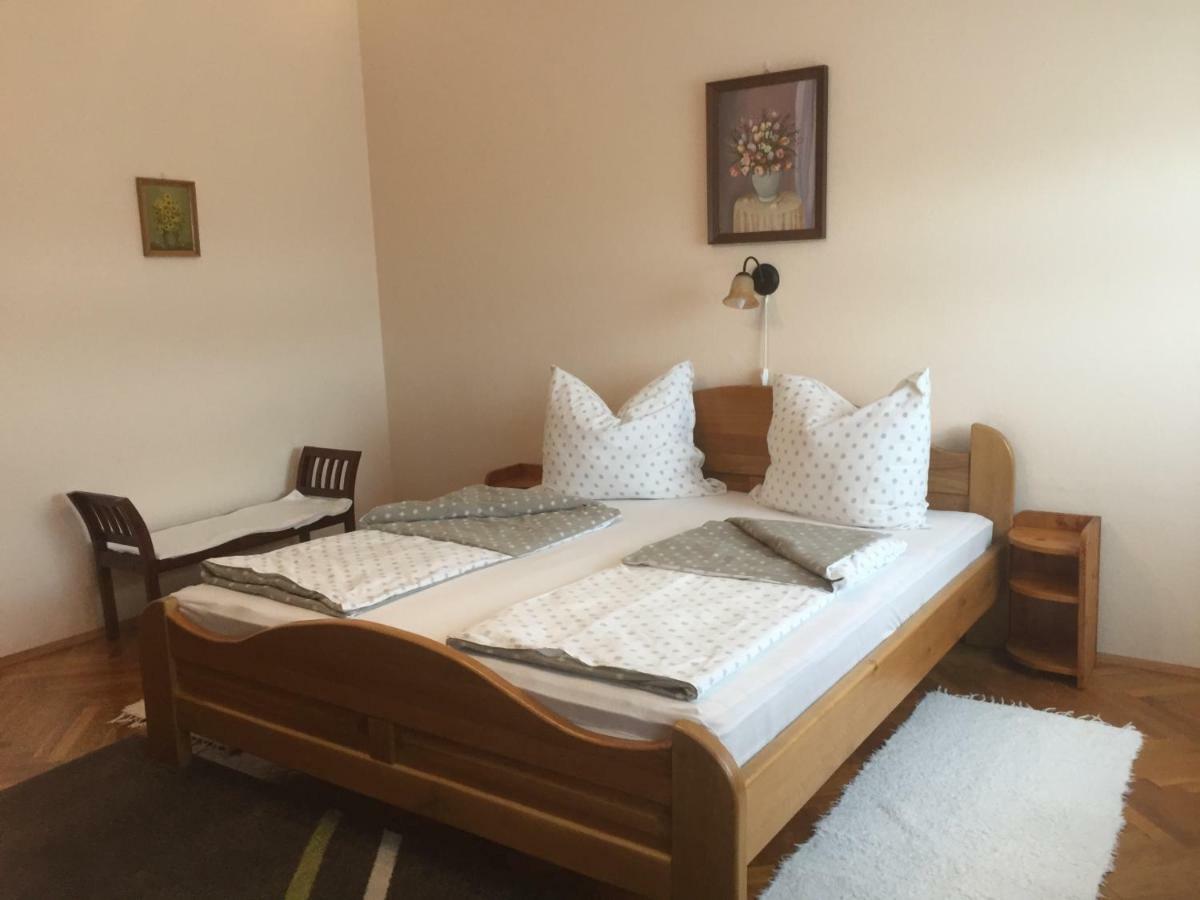 Lazar Apartmanok ヘーヴィーズ エクステリア 写真